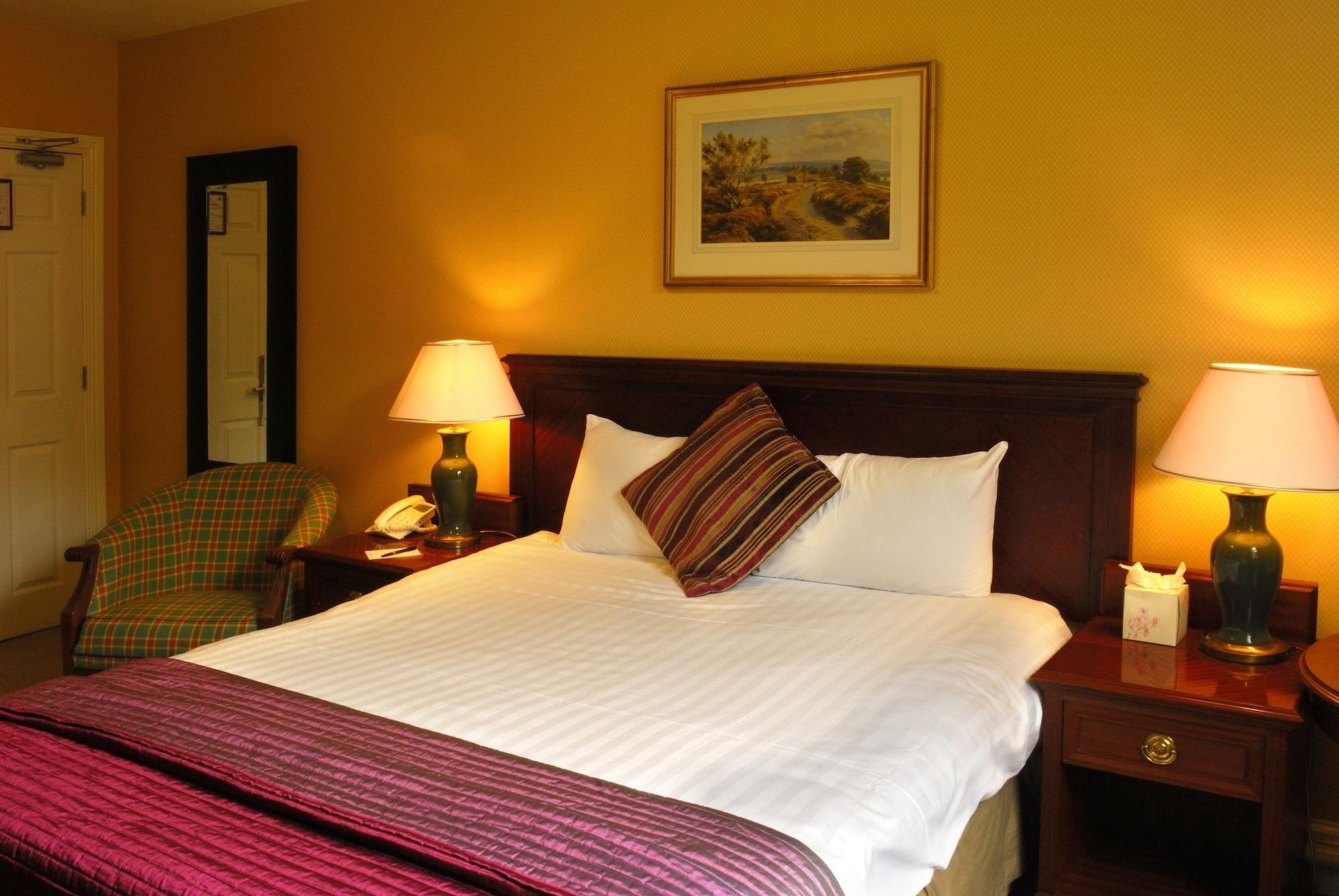 Haughton Hall Hotel & Leisure Club Телфорд Екстер'єр фото