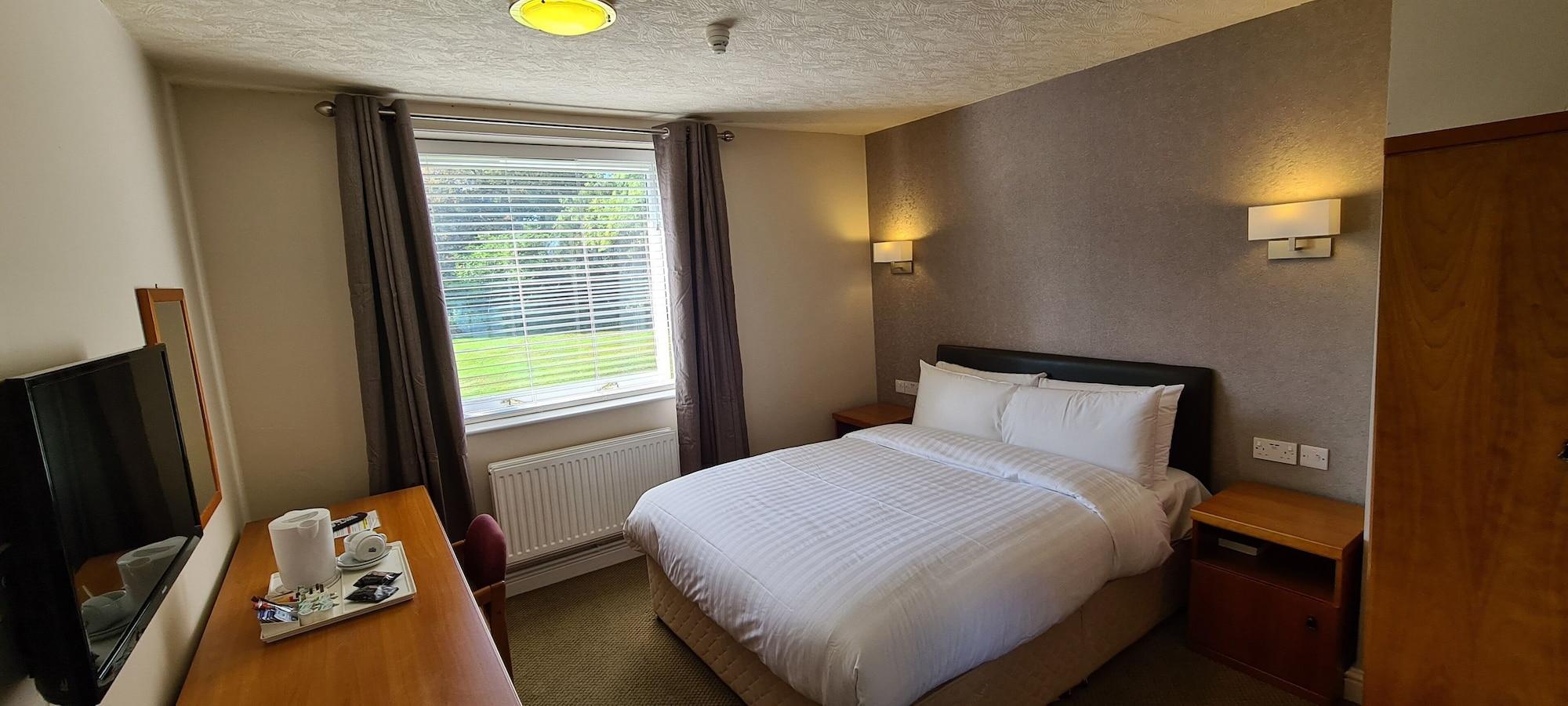 Haughton Hall Hotel & Leisure Club Телфорд Екстер'єр фото