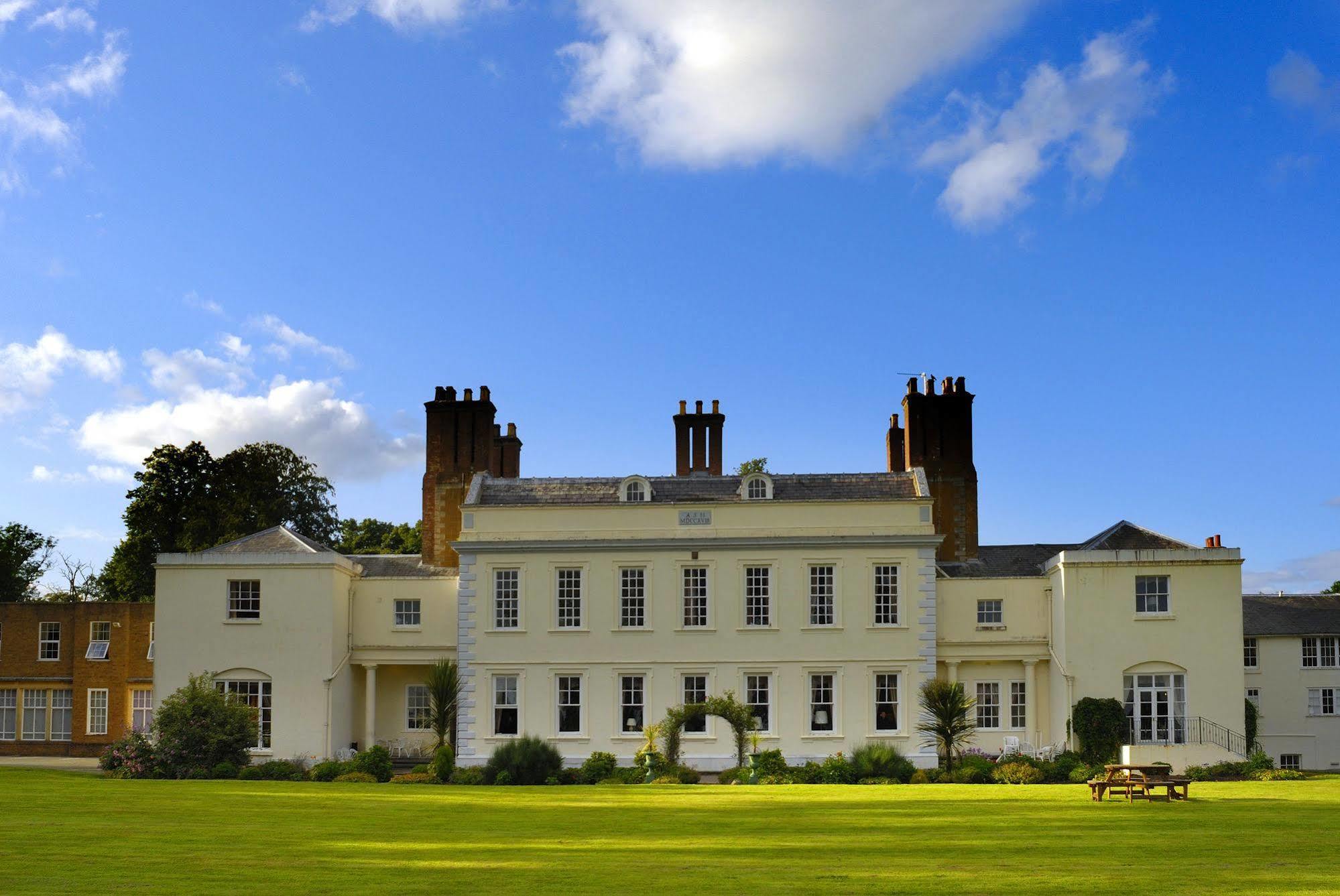 Haughton Hall Hotel & Leisure Club Телфорд Екстер'єр фото